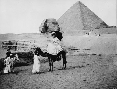 La Sfinge e la Piramide di Cheope, c.1904 da English Photographer